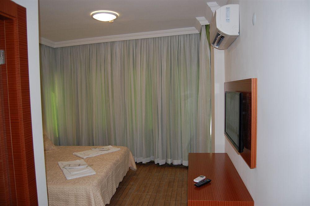 Selena Hotel Selçuk Bagian luar foto