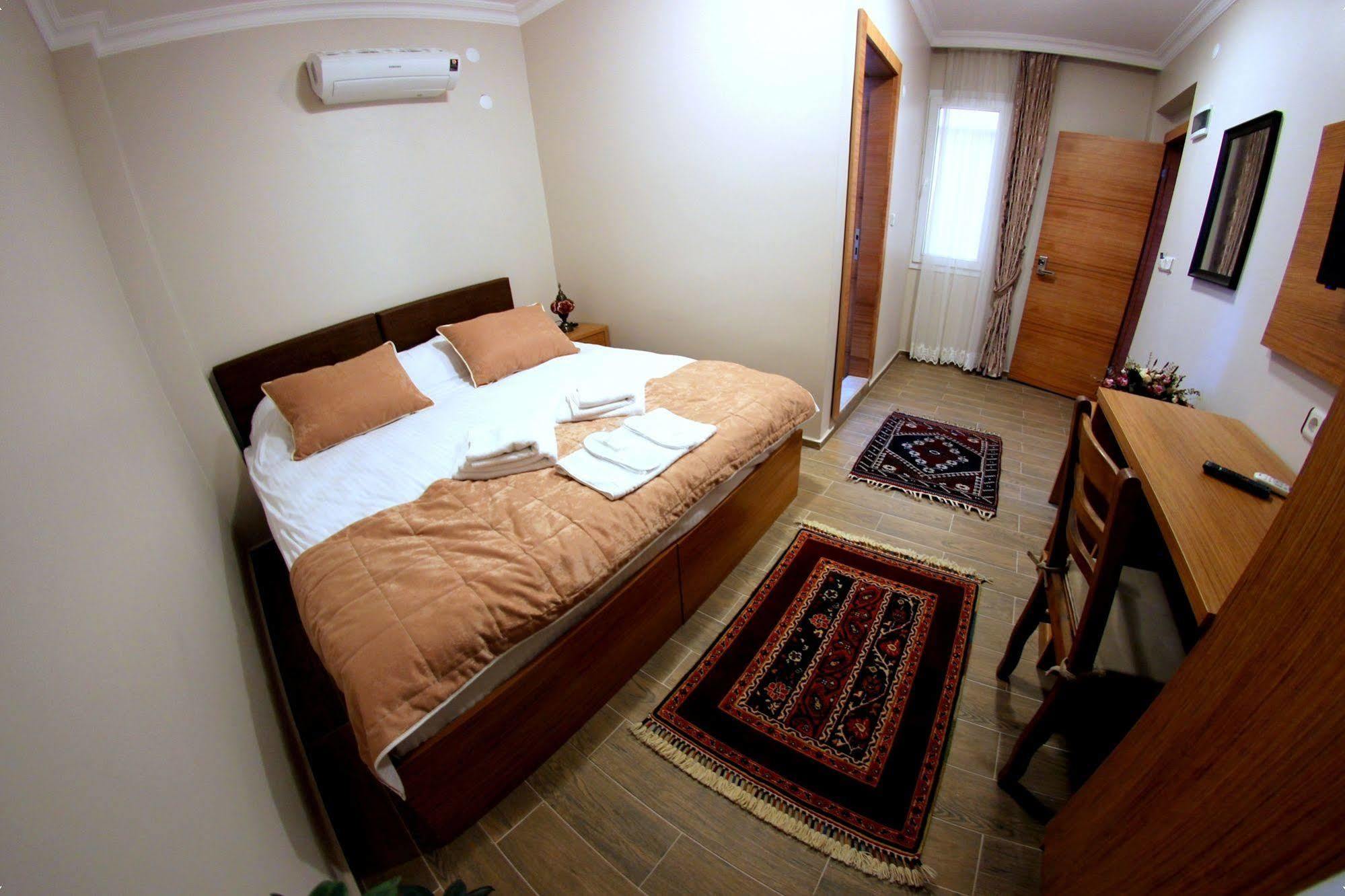 Selena Hotel Selçuk Bagian luar foto