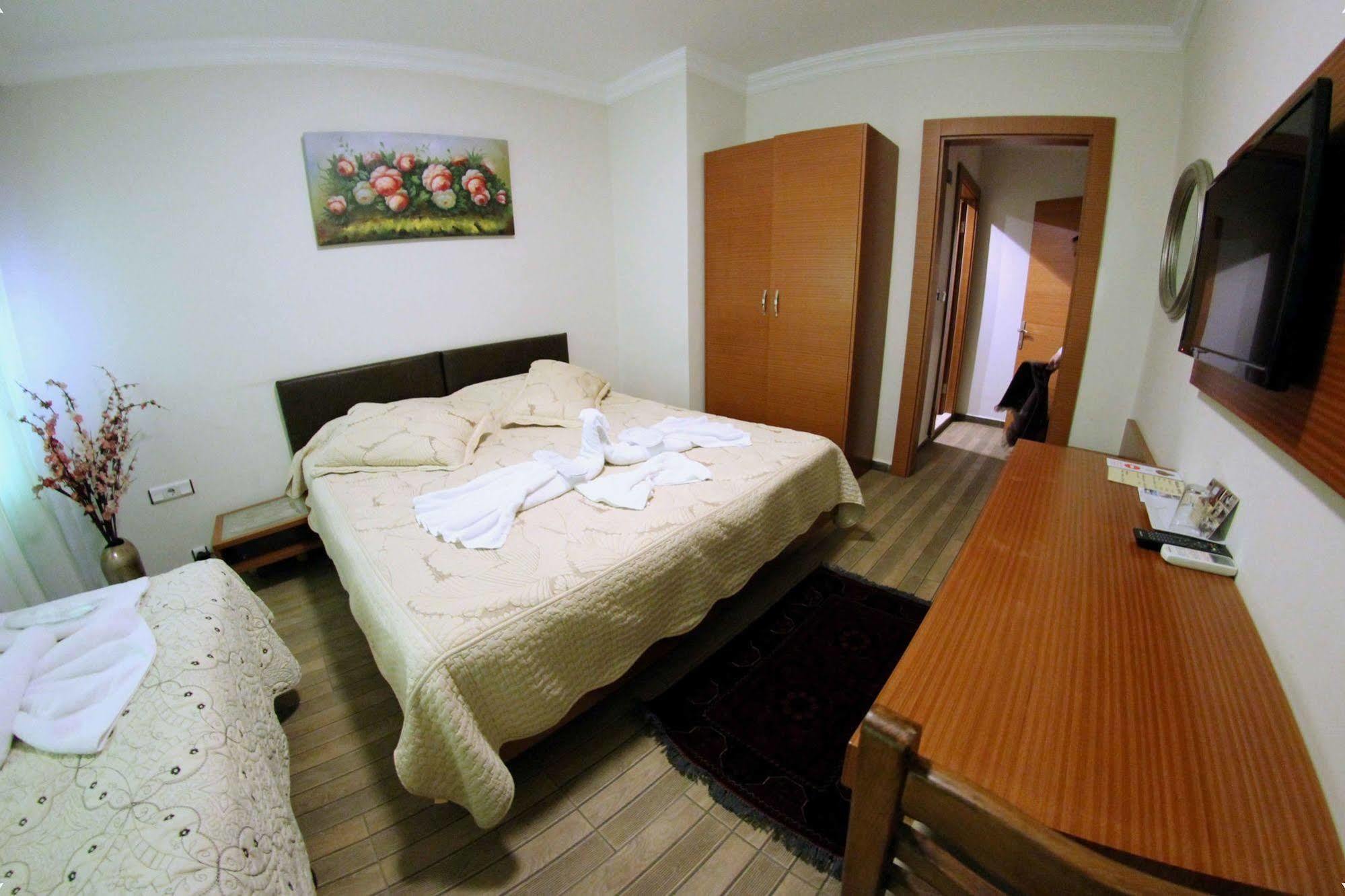 Selena Hotel Selçuk Bagian luar foto