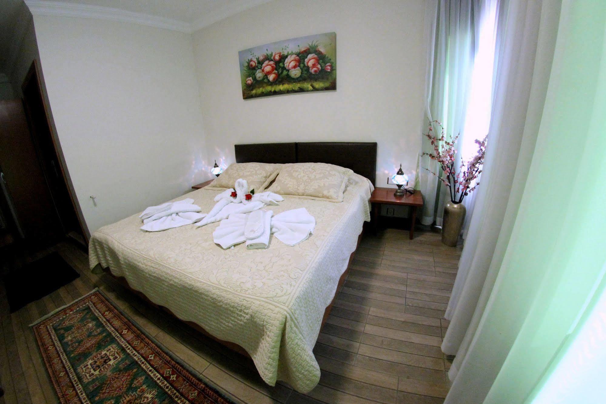 Selena Hotel Selçuk Bagian luar foto