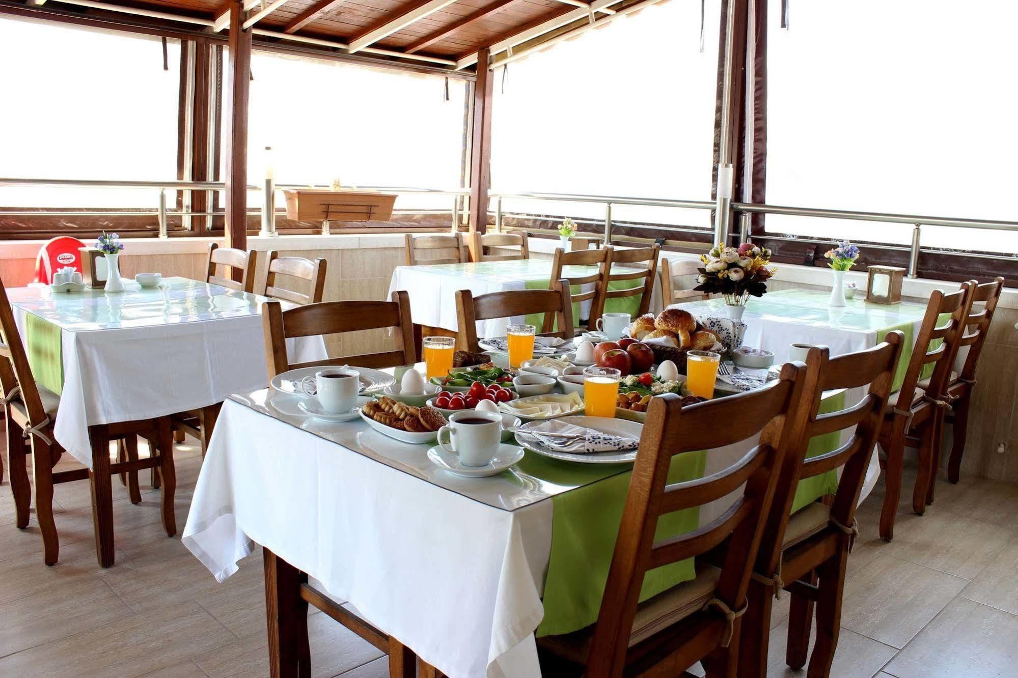 Selena Hotel Selçuk Bagian luar foto